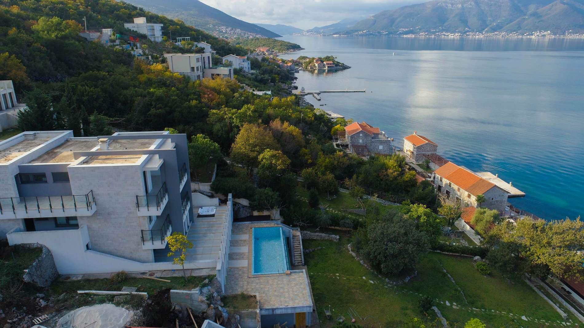 Villa Milovici cover